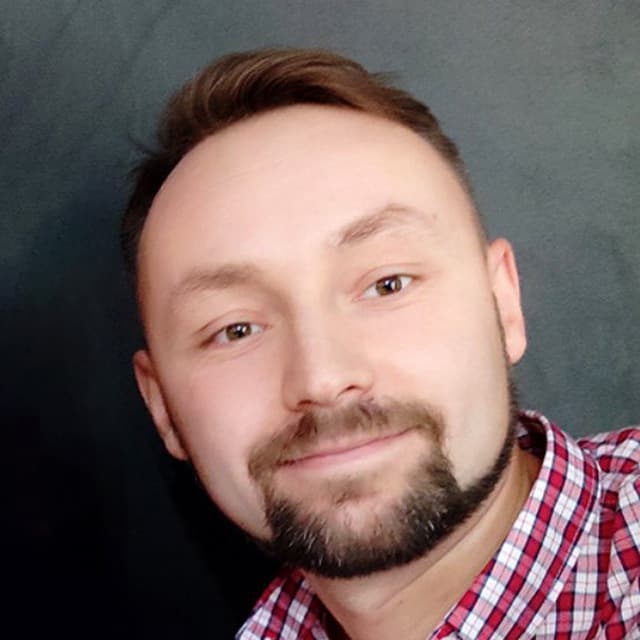 Руслан ГРОМОВ — ИИ Архитектор